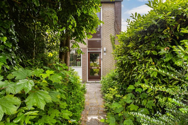 Medium property photo - Domela Nieuwenhuisstraat 14, 3354 AE Papendrecht
